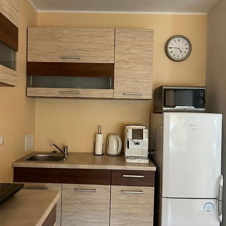 Posti Guest Apartment Haapsalu Buitenkant foto