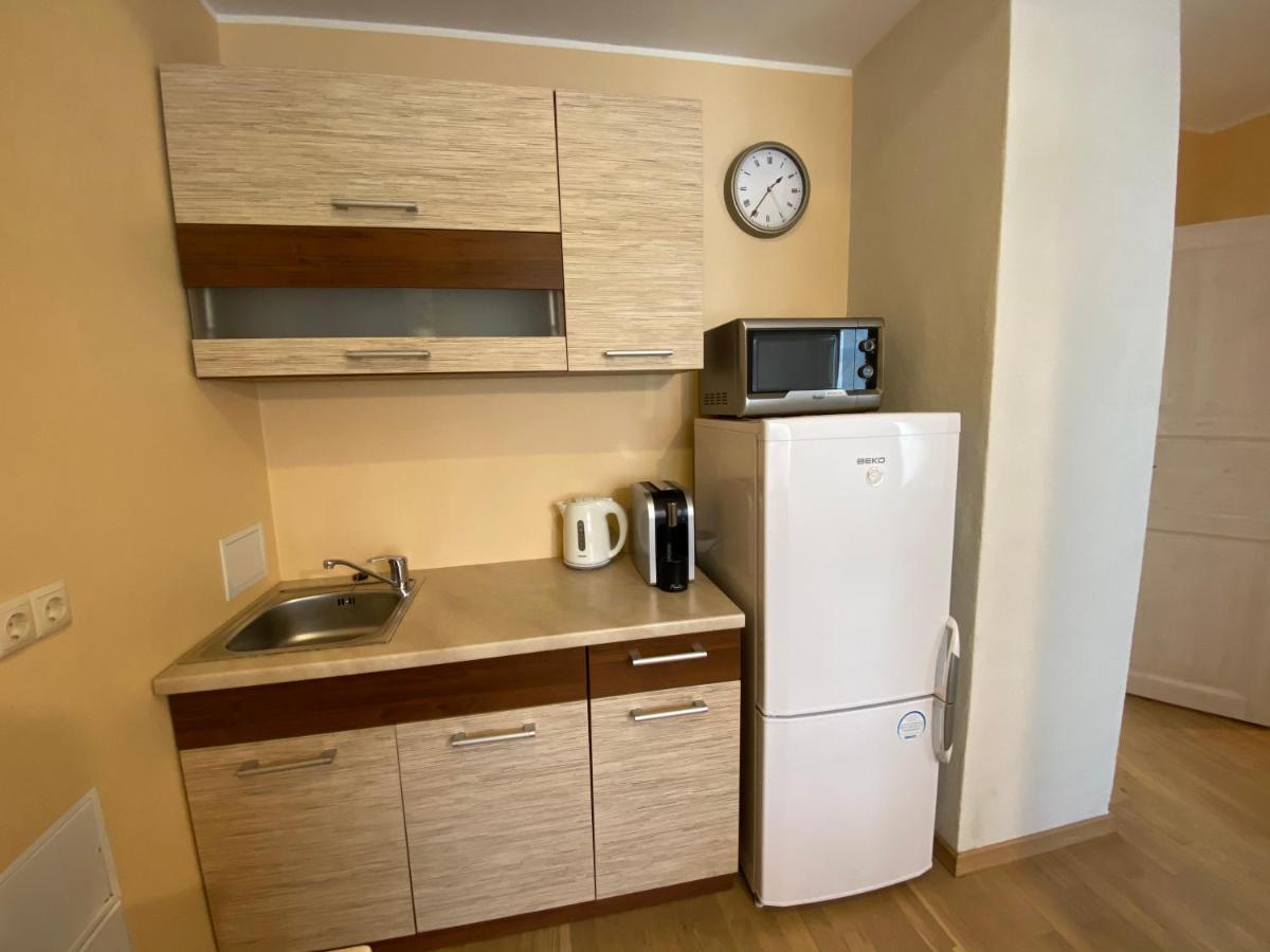 Posti Guest Apartment Haapsalu Buitenkant foto