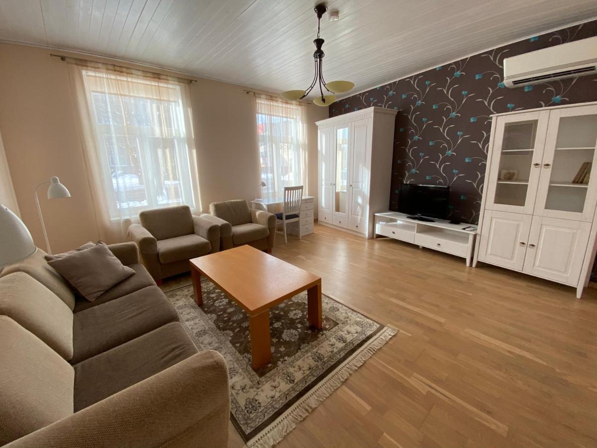 Posti Guest Apartment Haapsalu Buitenkant foto
