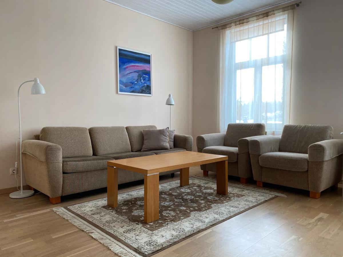 Posti Guest Apartment Haapsalu Buitenkant foto